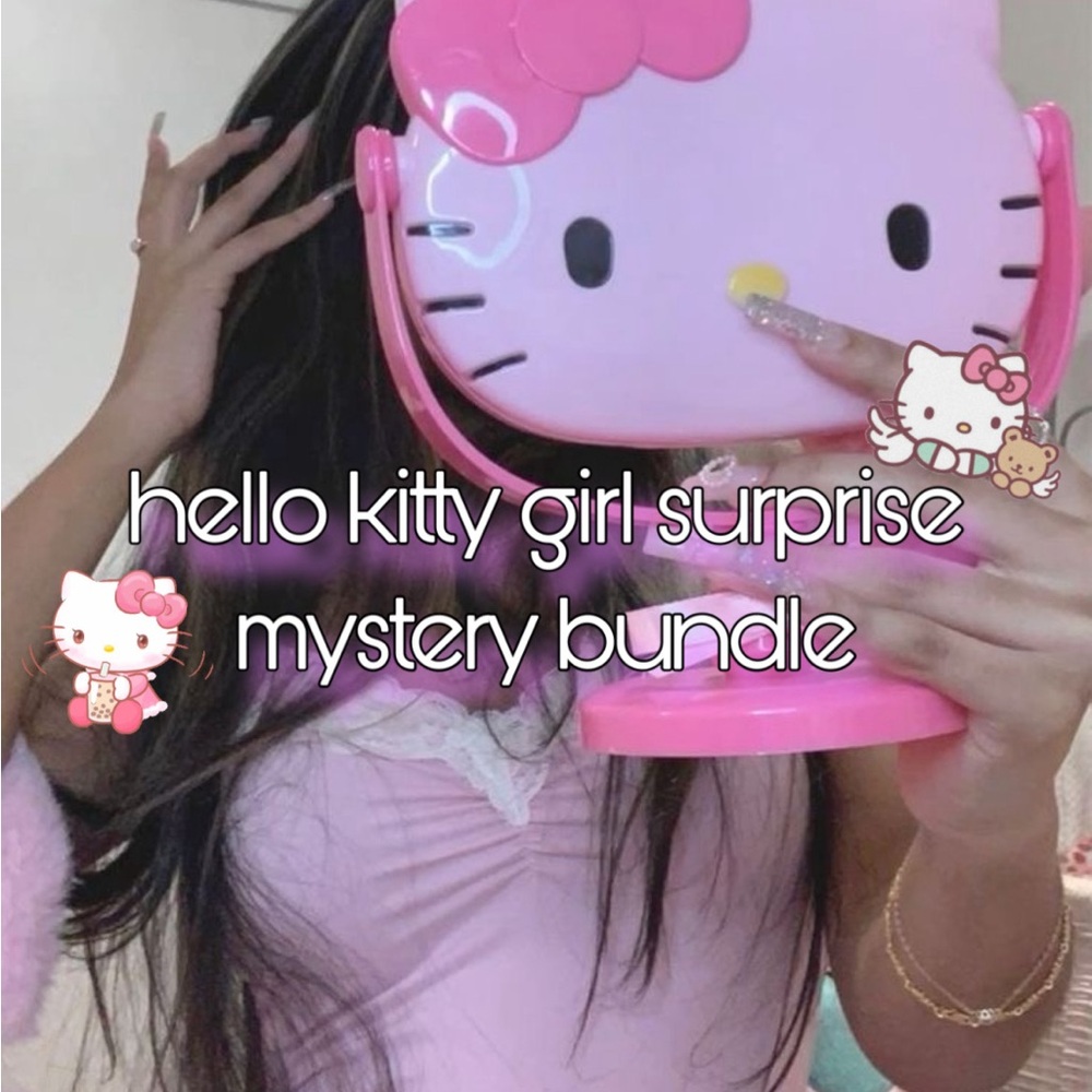 Hello Kitty Sanrio Girl Surprise Mystery Bundle 🎀